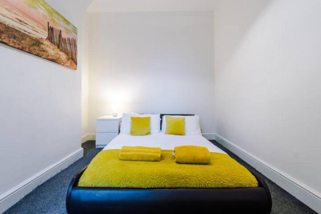 Anfield House 2 Bedroom 2 Mins From Anfield Stadium Sleeps 7 Liverpool Bagian luar foto
